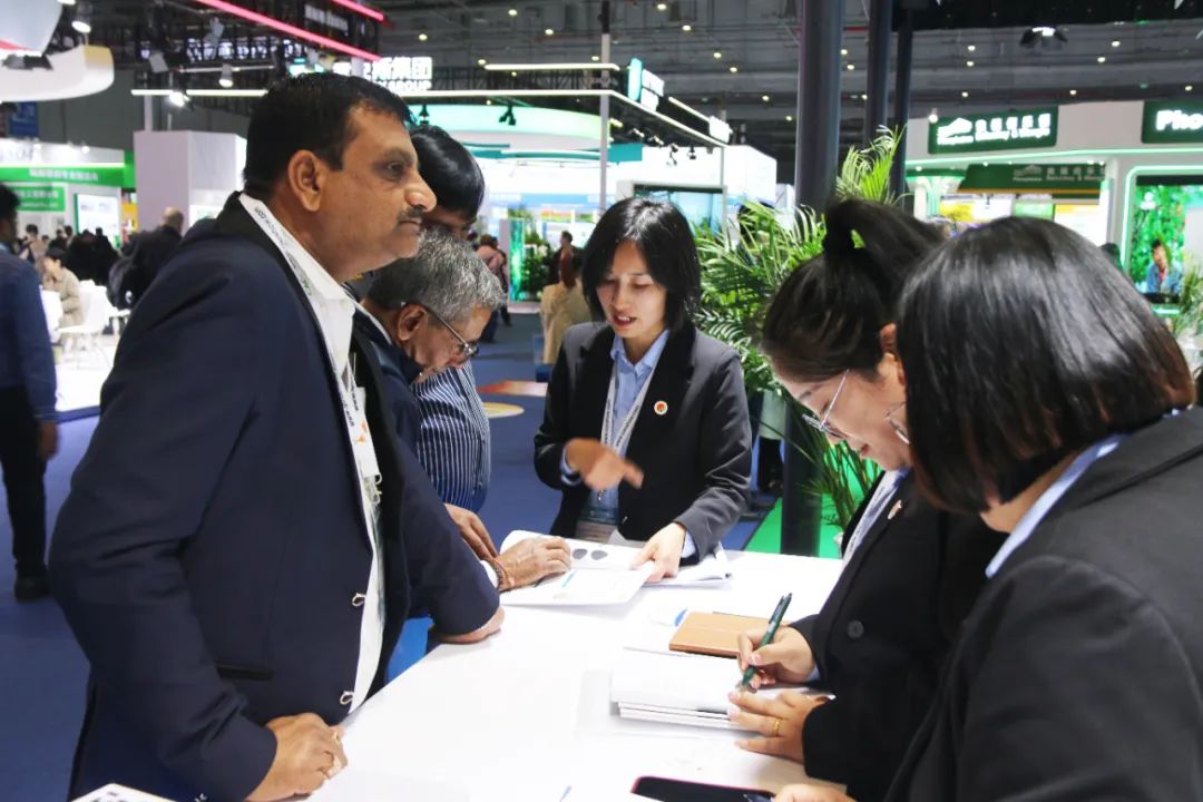 金牌赞助企业尊龙凯时生物全新亮相上海CAC国际农化展，以科技实力献礼25周年