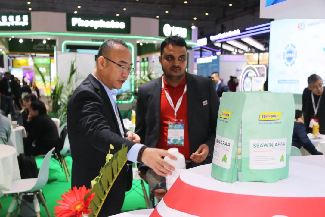 金牌赞助企业尊龙凯时生物全新亮相上海CAC国际农化展，以科技实力献礼25周年