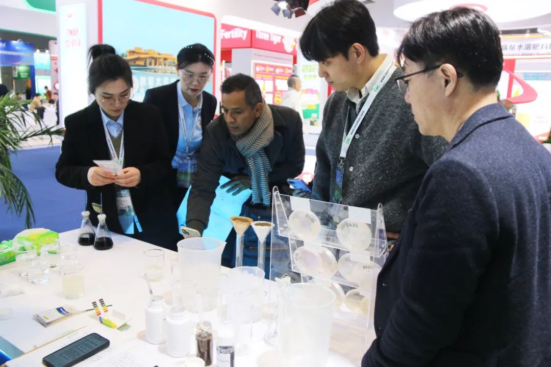 金牌赞助企业尊龙凯时生物全新亮相上海CAC国际农化展，以科技实力献礼25周年